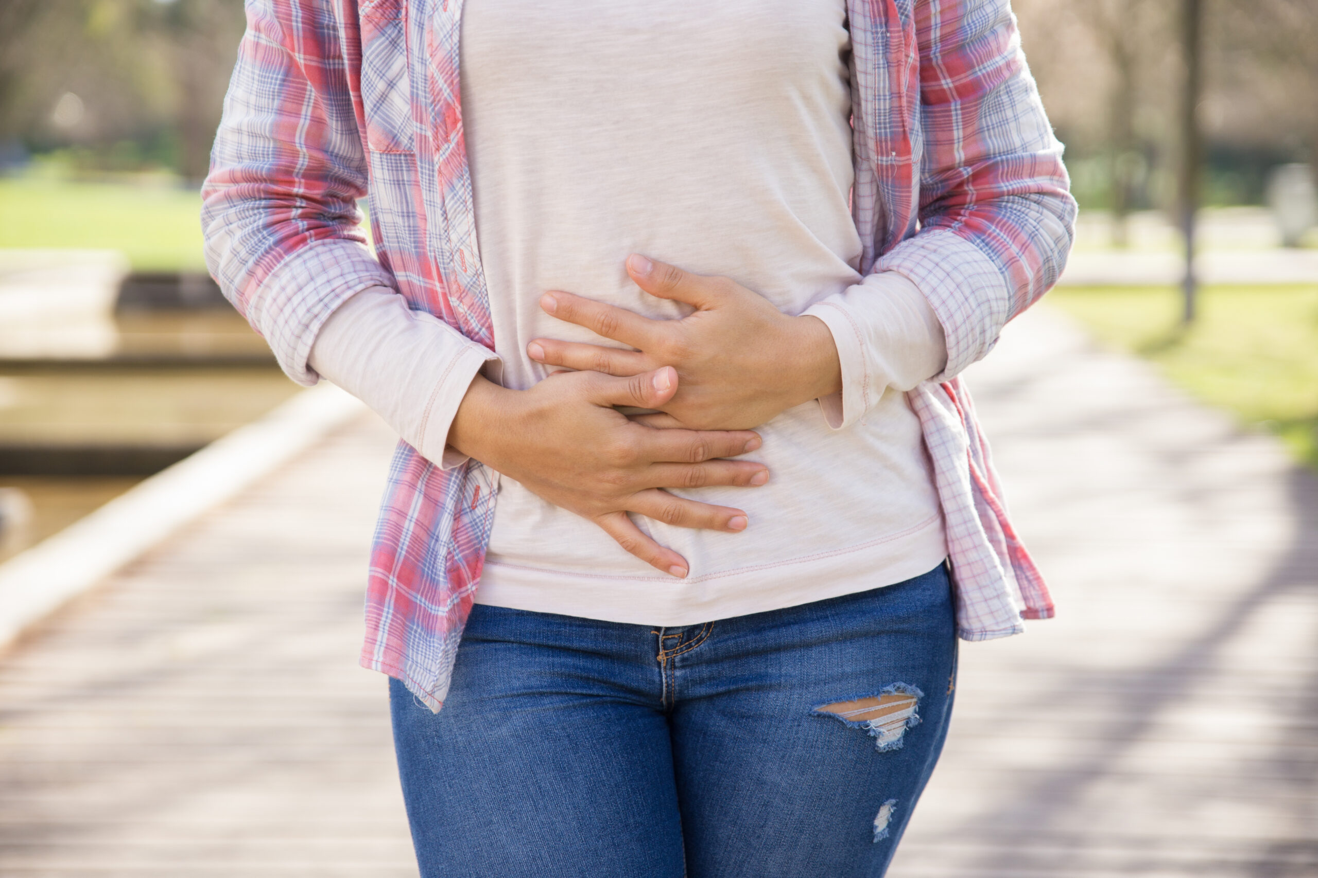 Ecografía transperianal para diagnóstico del estreñimiento crónico en mujeres